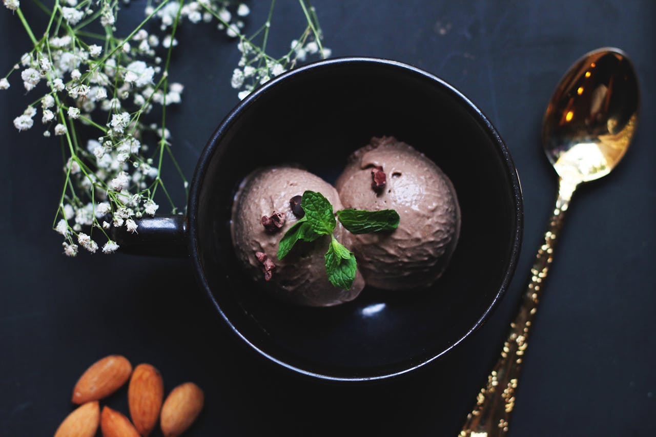 Bisnis Es Krim dari Ubi Ungu, Ide Segar yang Lagi Naik Daun!