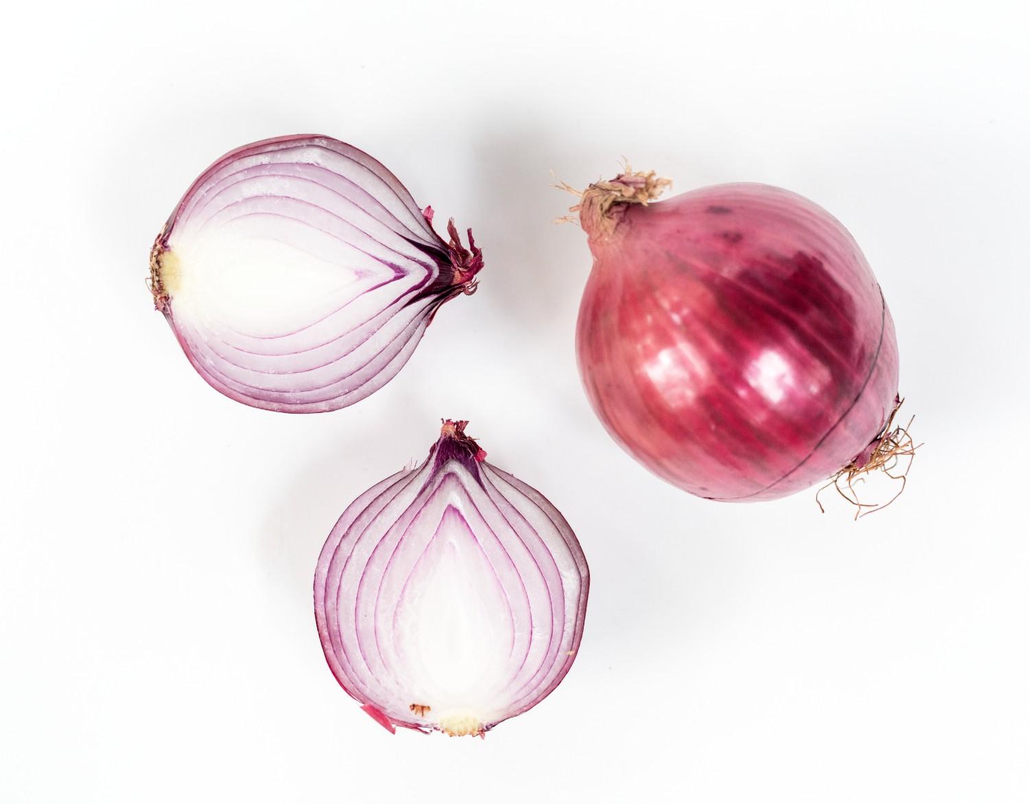 Fungsi Alat Pengiris Bawang untuk Mempermudah Proses Dapur